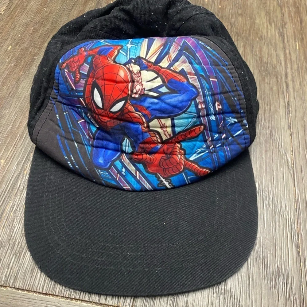Lot of 6 boys character and Nike caps and beanies